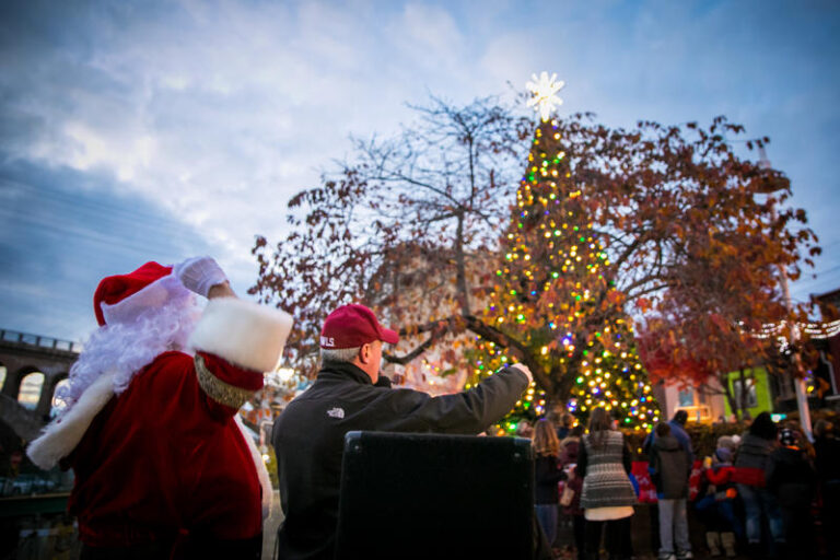 Manayunk Tree Lighting