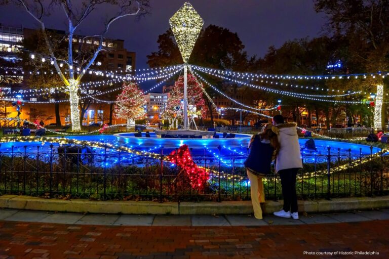 The Ultimate Guide to Free Holiday Light Displays Near Philadelphia