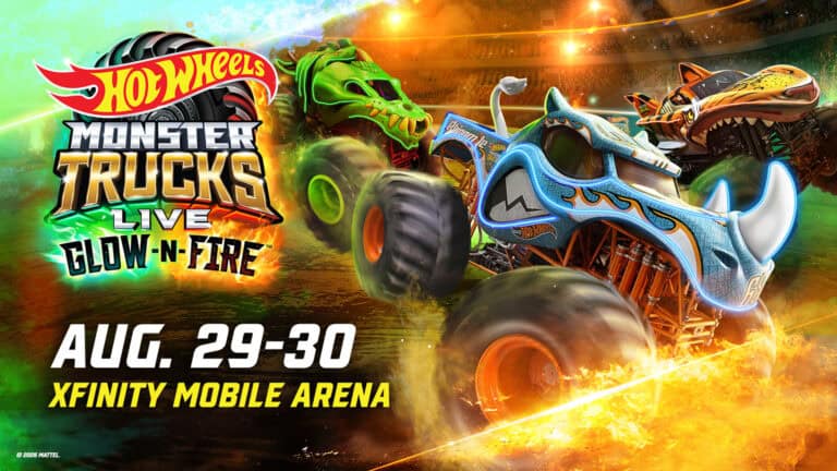 Hot Wheels Monster Trucks™ Live Glow-N-Fire
